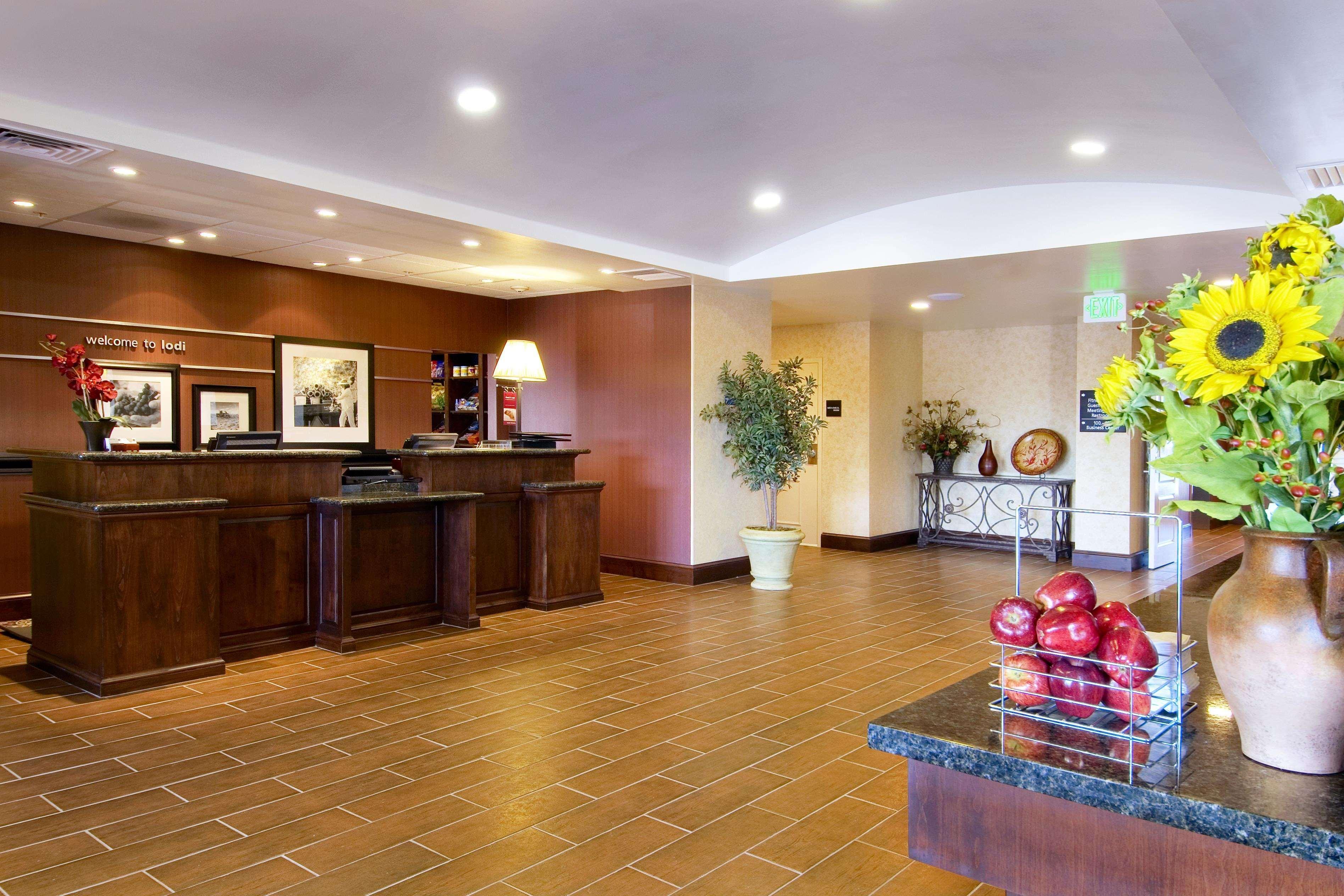 Hampton Inn & Suites Lodi Wnętrze zdjęcie